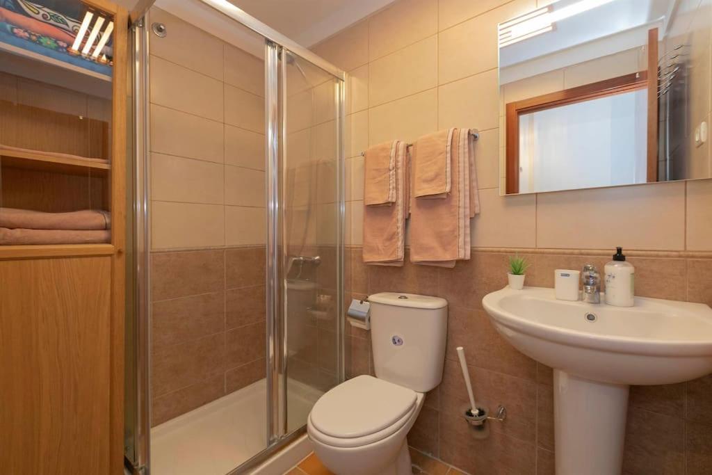 Lovely Spacious Apartment In سان إيسيذرو المظهر الخارجي الصورة